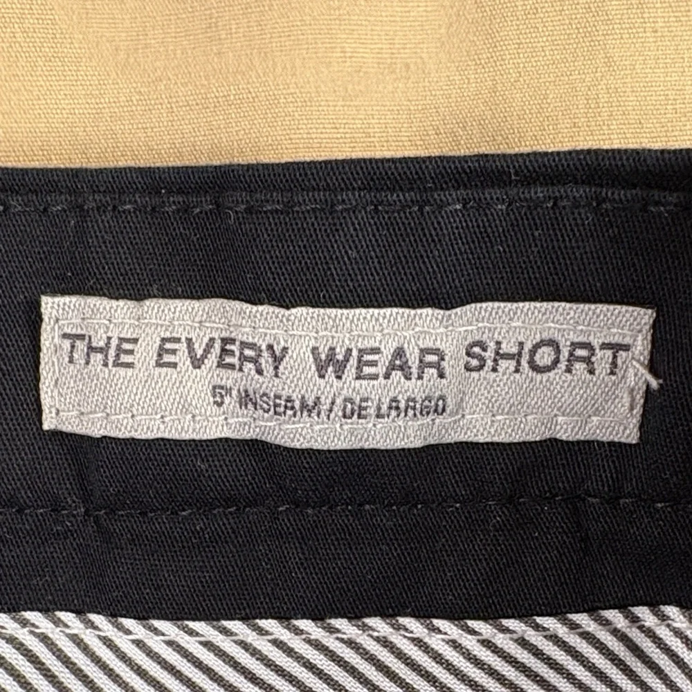 Goodfellow & Co Men's Every Wear Flat-Front Shorts Size 40 Black 5